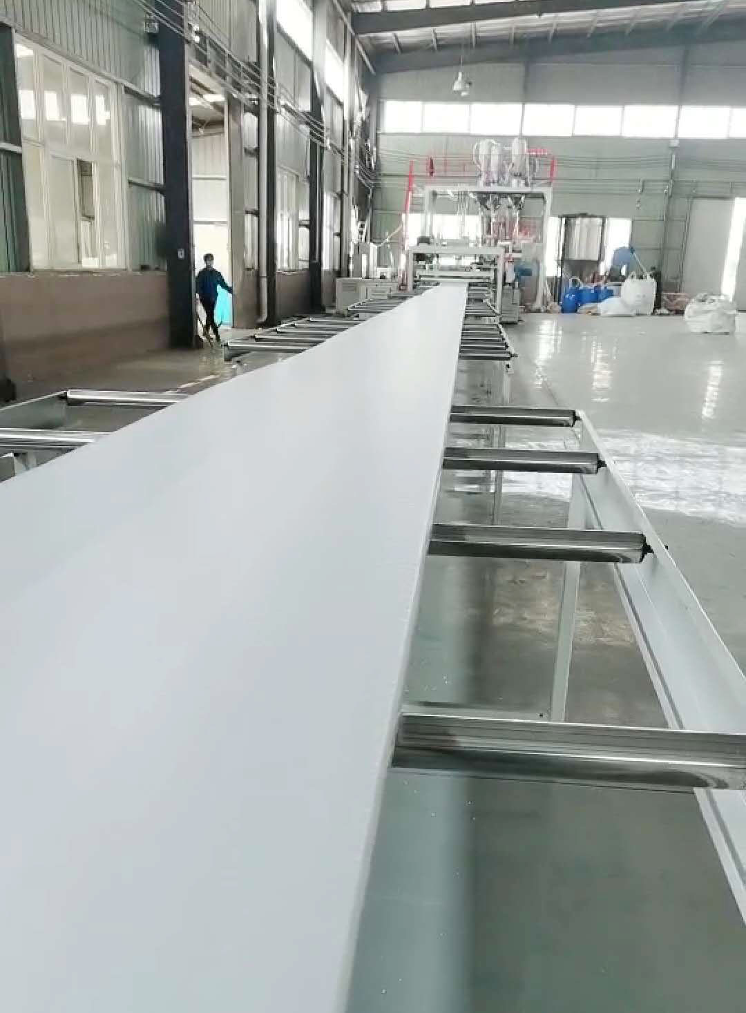 浅析二氧化碳挤塑板的防水性和防潮性