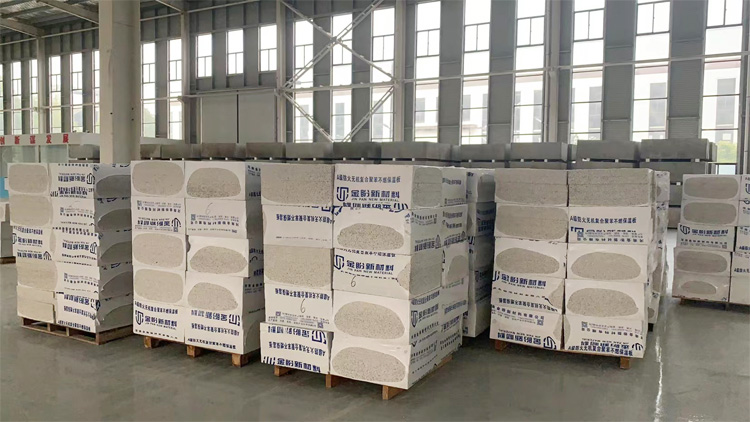 无机复合聚苯不燃保温板